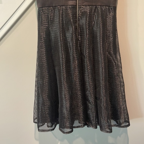 MIDI length elegant custom made dress - Picture 7 of 7